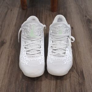 Jordans White and Green Basketball/walking Shoes